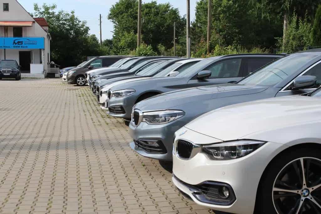 BMW 1 Series 118i Limousine  Advantage*Head Up*Lichtpaket*SHZ 12/2019-photo-37