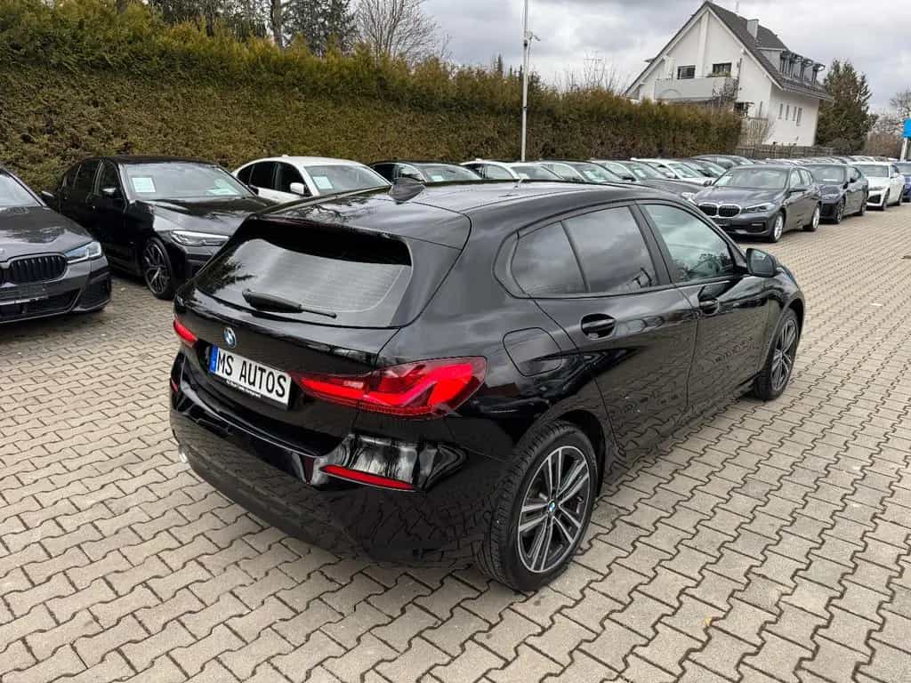 BMW 1 Series 118i Limousine  Advantage*Head Up*Lichtpaket*SHZ 12/2019-photo-4