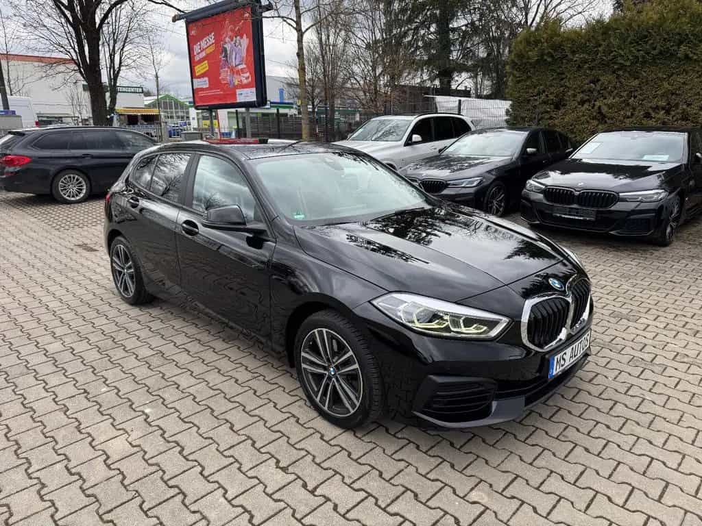 BMW 1 Series 118i Limousine  Advantage*Head Up*Lichtpaket*SHZ 12/2019-photo-6