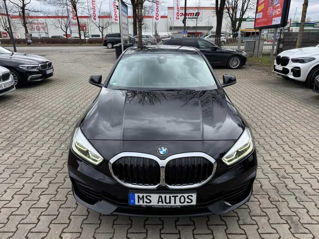 BMW 1 Series 118i Limousine  Advantage*Head Up*Lichtpaket*SHZ 12/2019-photo-7