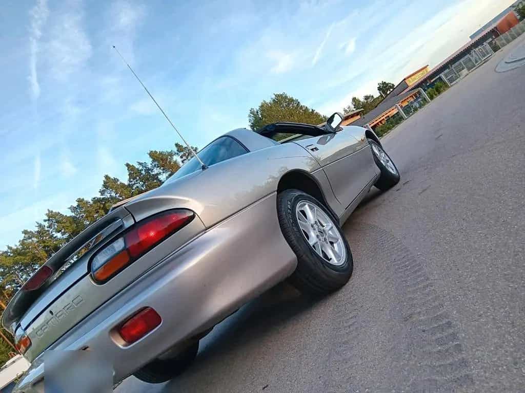 Chevrolet Camaro mit Gutachten 12/2000-photo-7
