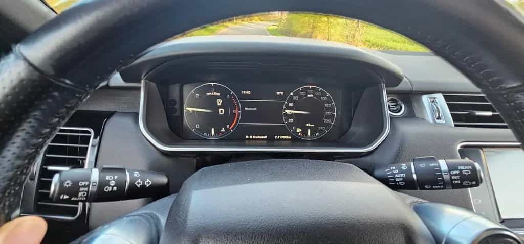 Land Rover Range Rover Rover Sport 3.0 TDV6 HSE ÜBERHOLT 06/2017-photo-12