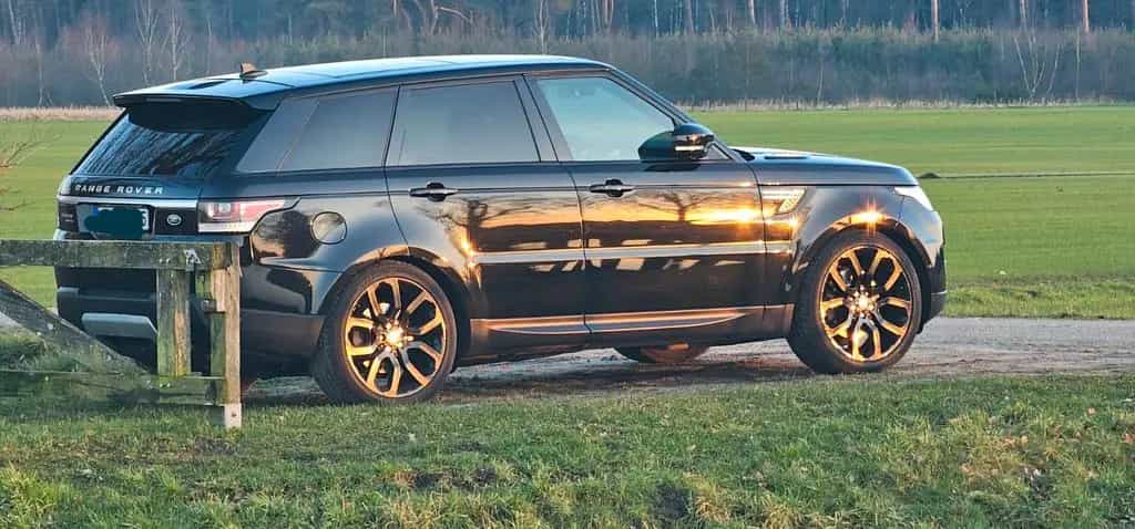 Land Rover Range Rover Rover Sport 3.0 TDV6 HSE ÜBERHOLT 06/2017-photo-2