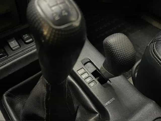 Mitsubishi Pajero 3.5i GDI V6 24V cat 3p. GLS2 05/2001-photo-9