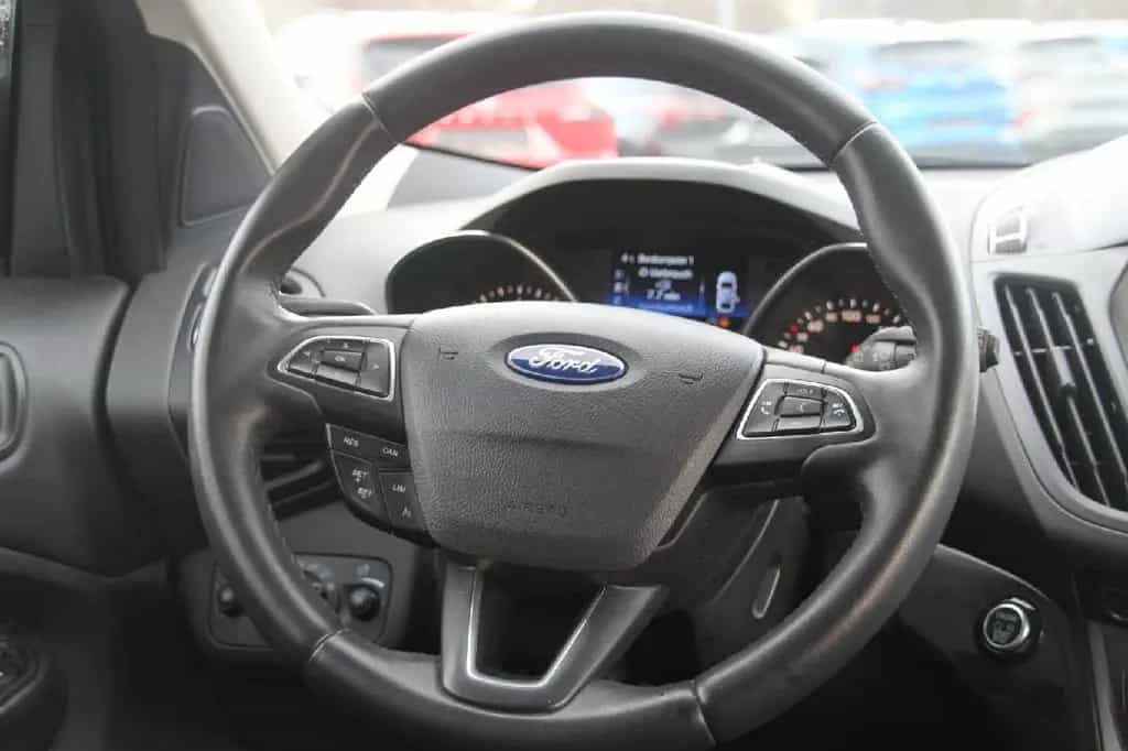 Ford Kuga Titanium+SHZ+LMF+RFK+NAVI+KLIMA+ 11/2019-photo-10