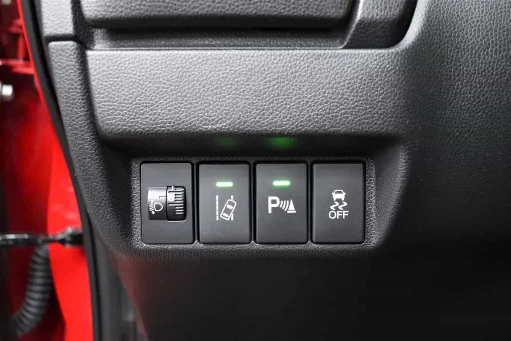 Honda Jazz Comfort+37.780km+Navi+PDC+SHZ 06/2017-photo-19