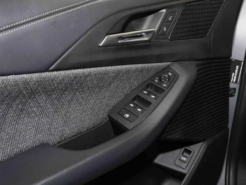 BMW 2 Series 218d Active Tourer AHK RFK NAVI LED Sound Syst. 02/2023-photo-4