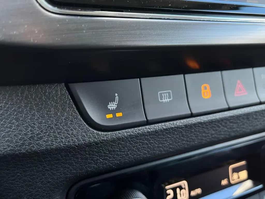Skoda Fabia DSG RF-Kamera Sitzheizg Parkpilot Navi 10/2016-photo-10