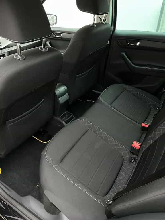 Skoda Fabia DSG RF-Kamera Sitzheizg Parkpilot Navi 10/2016-photo-28