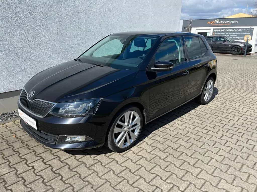 Skoda Fabia DSG RF-Kamera Sitzheizg Parkpilot Navi 10/2016-photo-5