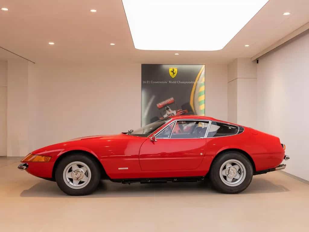 Ferrari 365 Daytona 10/1972-photo-6