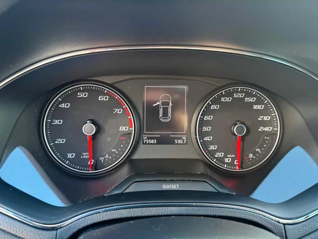 Seat Arona FR Navi, DSG, RFK, LED, AHK 1. Hand TOP! 11/2018-photo-11