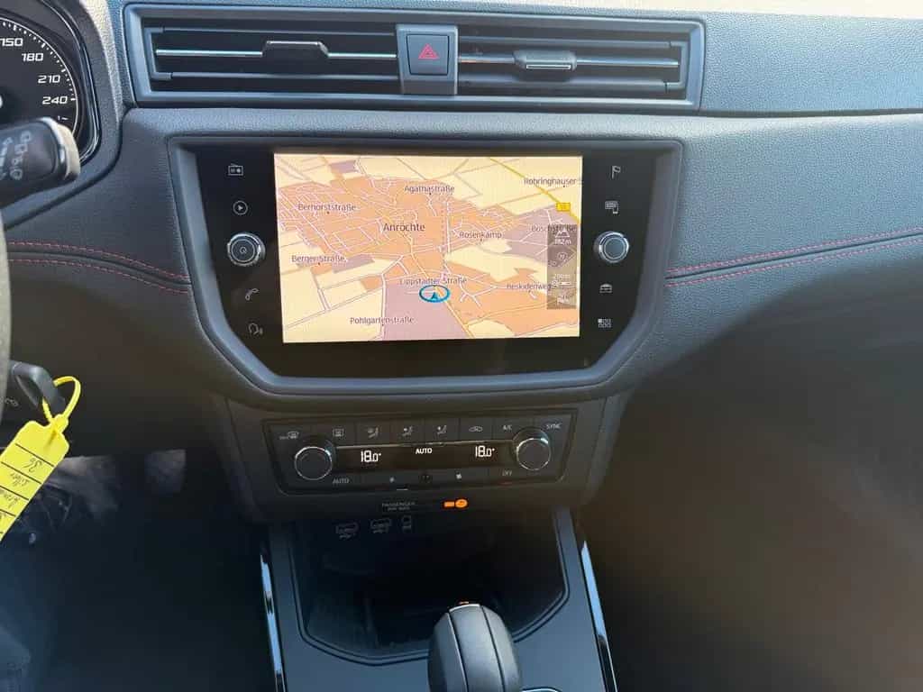 Seat Arona FR Navi, DSG, RFK, LED, AHK 1. Hand TOP! 11/2018-photo-13
