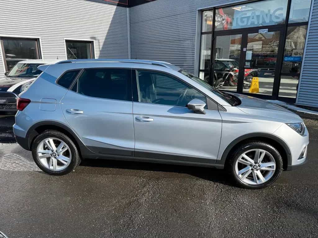 Seat Arona FR Navi, DSG, RFK, LED, AHK 1. Hand TOP! 11/2018-photo-7