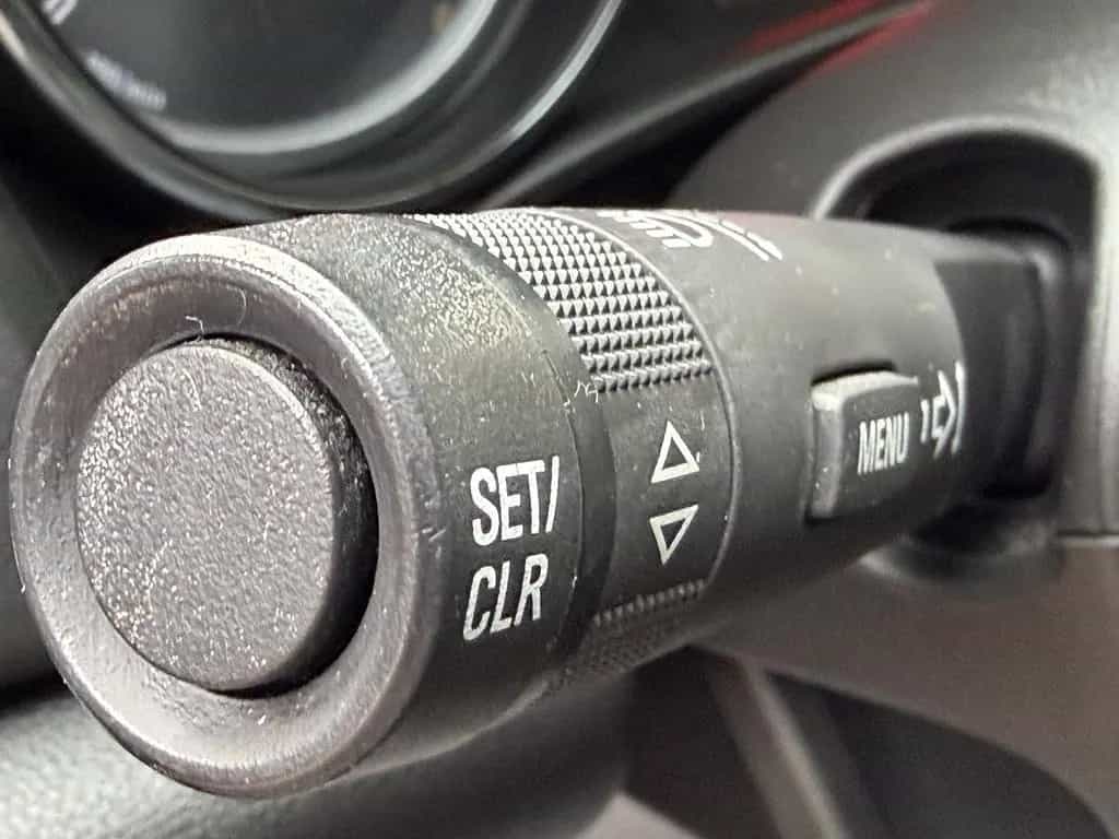 Opel Astra J 5-trg. Selection *Tüv Neu* 06/2015-photo-16
