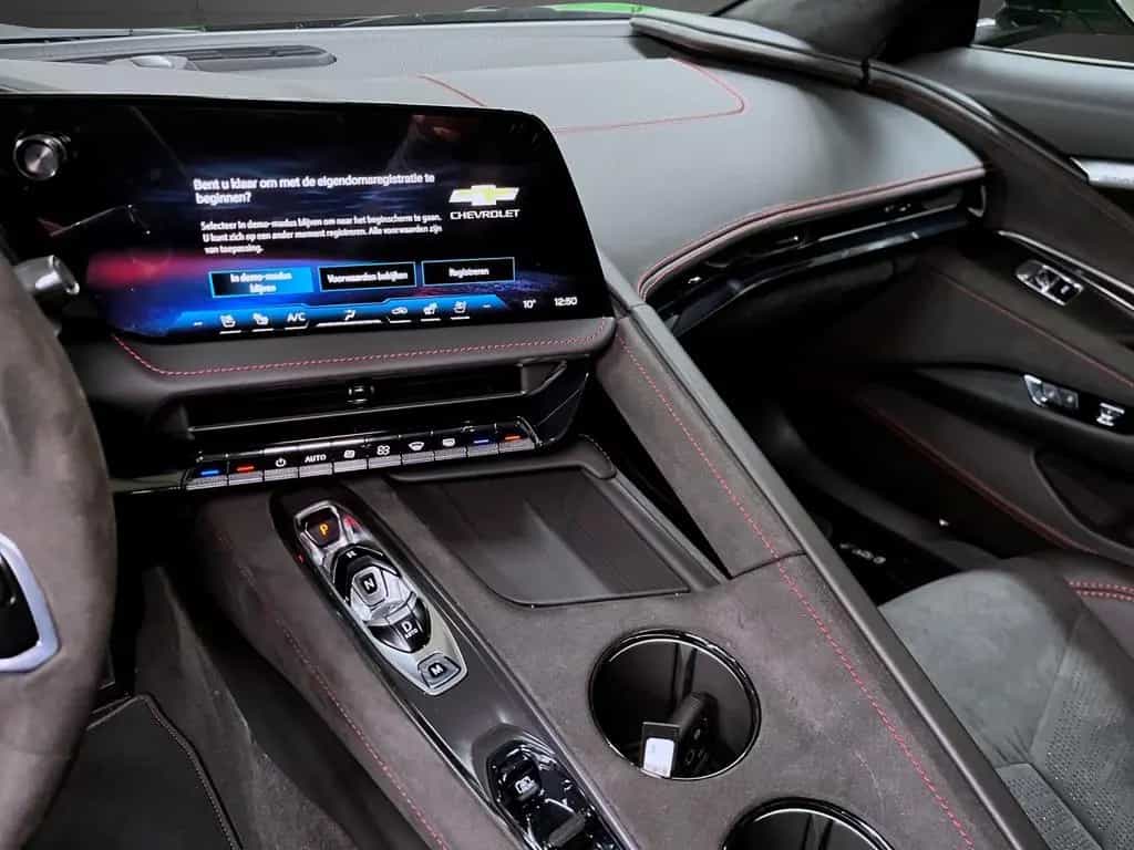 Corvette C8 Stingray Convertible 3 LT Modelljahr 2026 null-photo-11