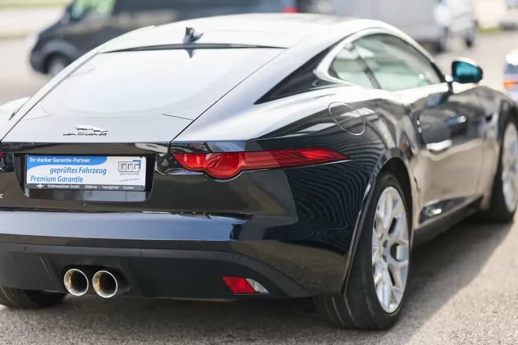 Jaguar F-Type F-TYPE Coupe Basis 02/2015-photo-2