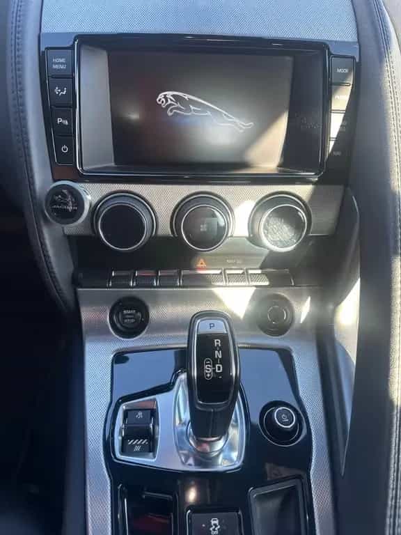 Jaguar F-Type F-TYPE Coupe Basis 02/2015-photo-7