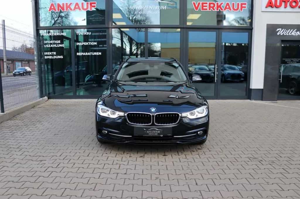 BMW 320 d Touring Sport Line Navi Klima SHZ PDC LED 07/2019-photo-1