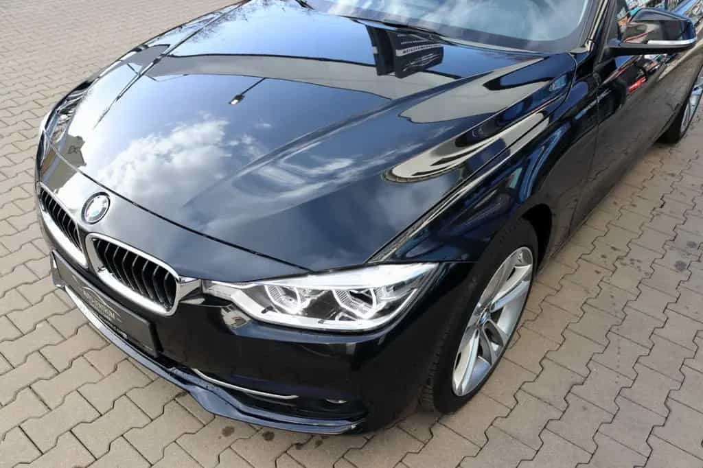 BMW 320 d Touring Sport Line Navi Klima SHZ PDC LED 07/2019-photo-10