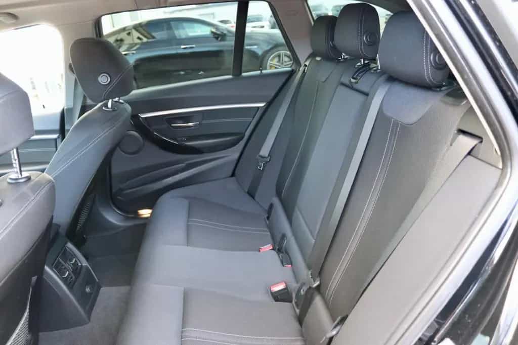 BMW 320 d Touring Sport Line Navi Klima SHZ PDC LED 07/2019-photo-23