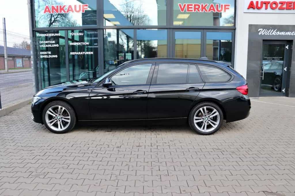 BMW 320 d Touring Sport Line Navi Klima SHZ PDC LED 07/2019-photo-3