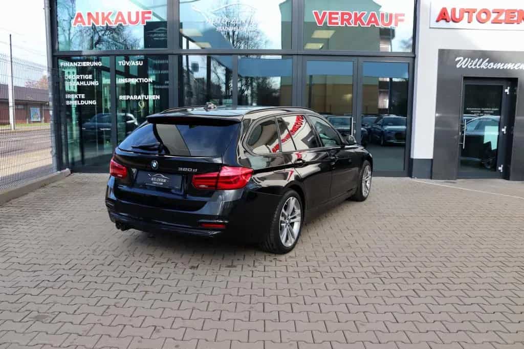 BMW 320 d Touring Sport Line Navi Klima SHZ PDC LED 07/2019-photo-8