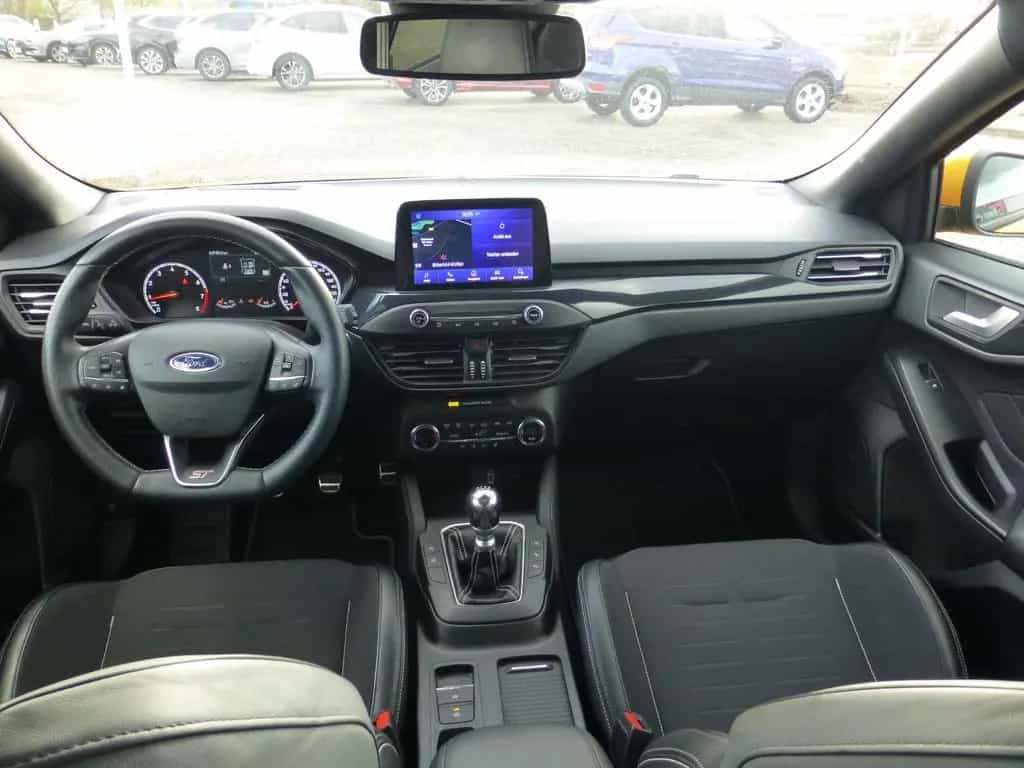 Ford Focus ST Performance Paket, HUD,Kamera,19Zoll 06/2020-photo-15