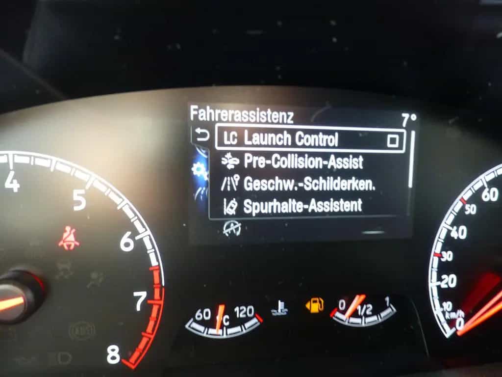 Ford Focus ST Performance Paket, HUD,Kamera,19Zoll 06/2020-photo-17