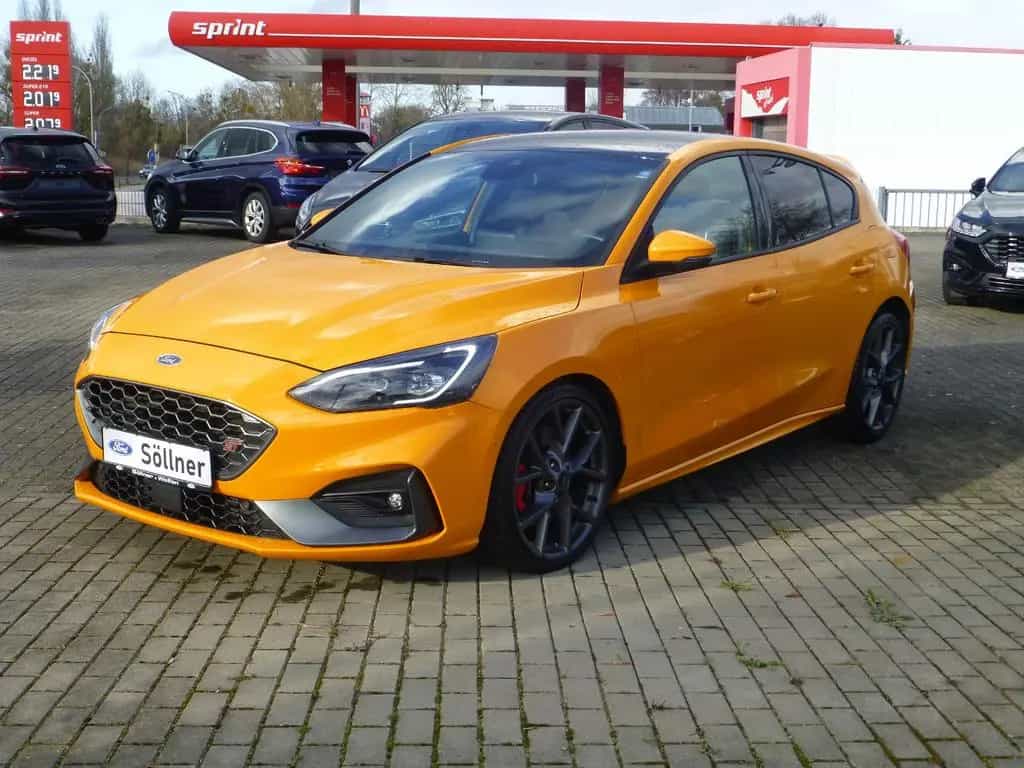 Ford Focus ST Performance Paket, HUD,Kamera,19Zoll 06/2020-photo-3