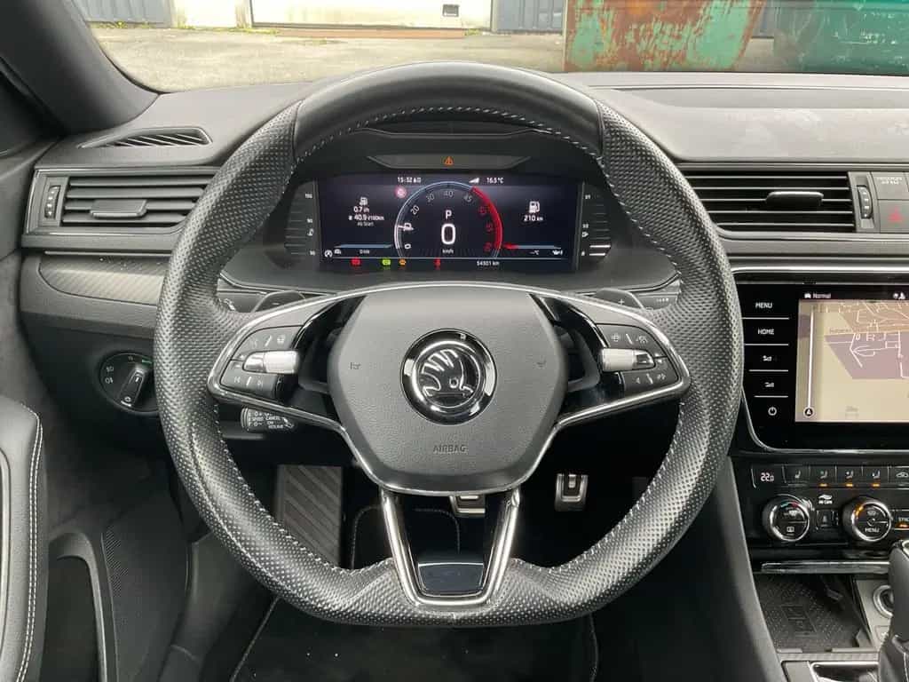 Skoda Superb Combi 2.0TDI 4x4 Sportline 360+AHK+LED+NA 12/2022-photo-12