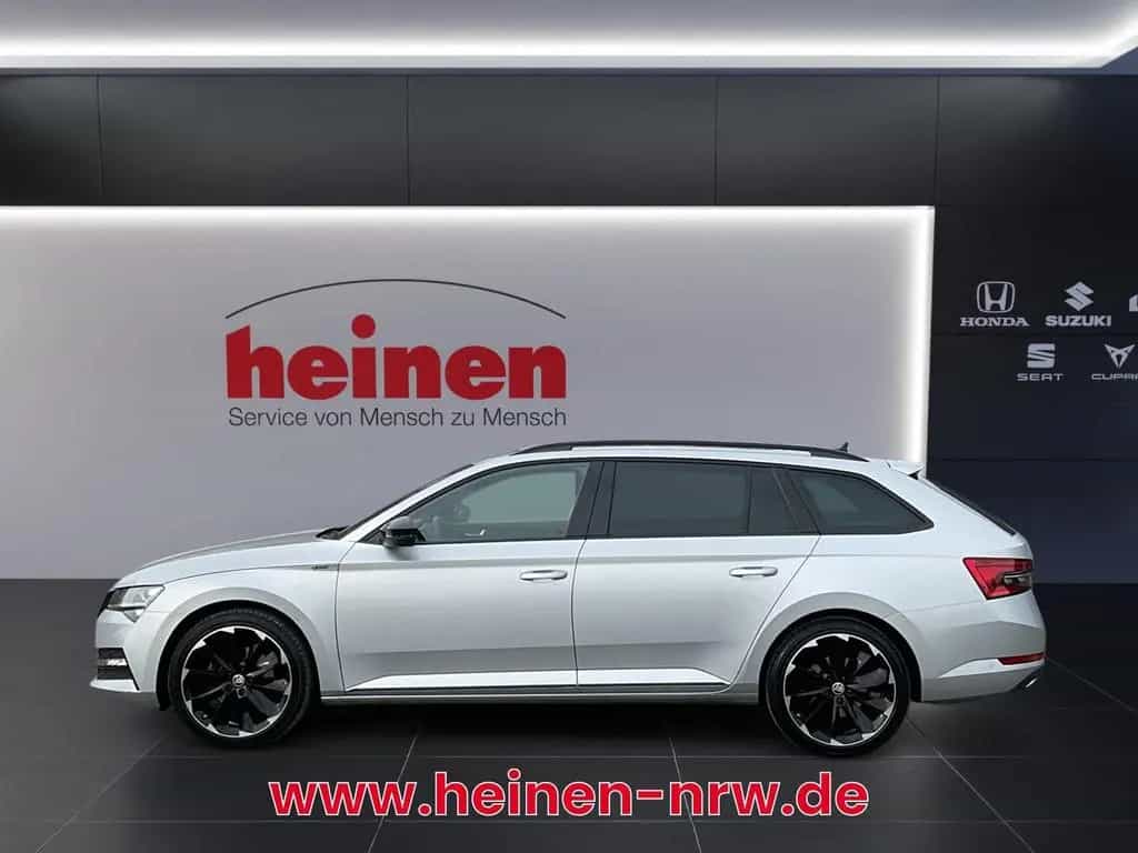 Skoda Superb Combi 2.0TDI 4x4 Sportline 360+AHK+LED+NA 12/2022-photo-2