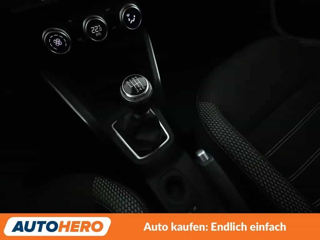 Dacia Duster 1.2 TCe Prestige*NAVI*360°*PDC*SHZ*TEMPO* 06/2018-photo-25