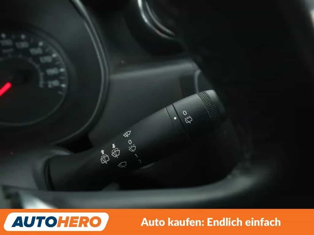 Dacia Duster 1.2 TCe Prestige*NAVI*360°*PDC*SHZ*TEMPO* 06/2018-photo-29