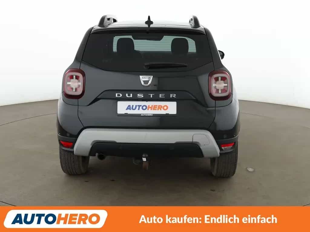Dacia Duster 1.2 TCe Prestige*NAVI*360°*PDC*SHZ*TEMPO* 06/2018-photo-4