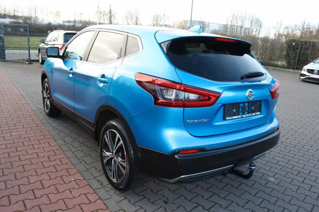 Nissan Qashqai N-Connecta 09/2017-photo-2