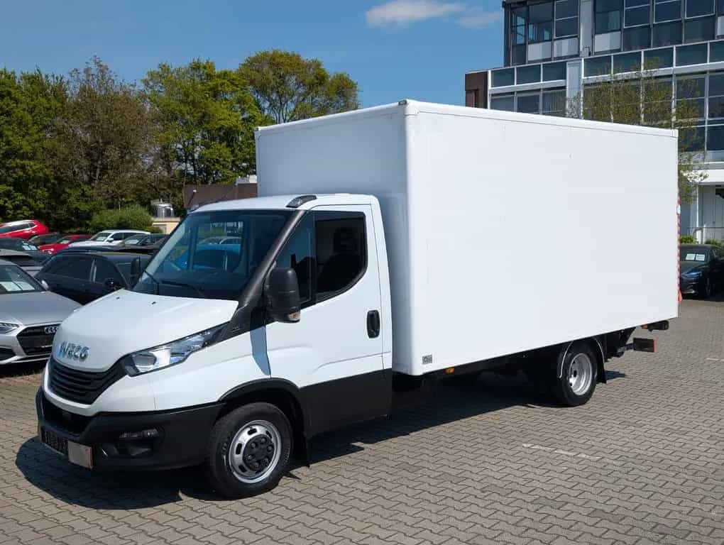 Iveco Daily Koffer 35-160 Ladebordwand Klima 03/2024-photo-0