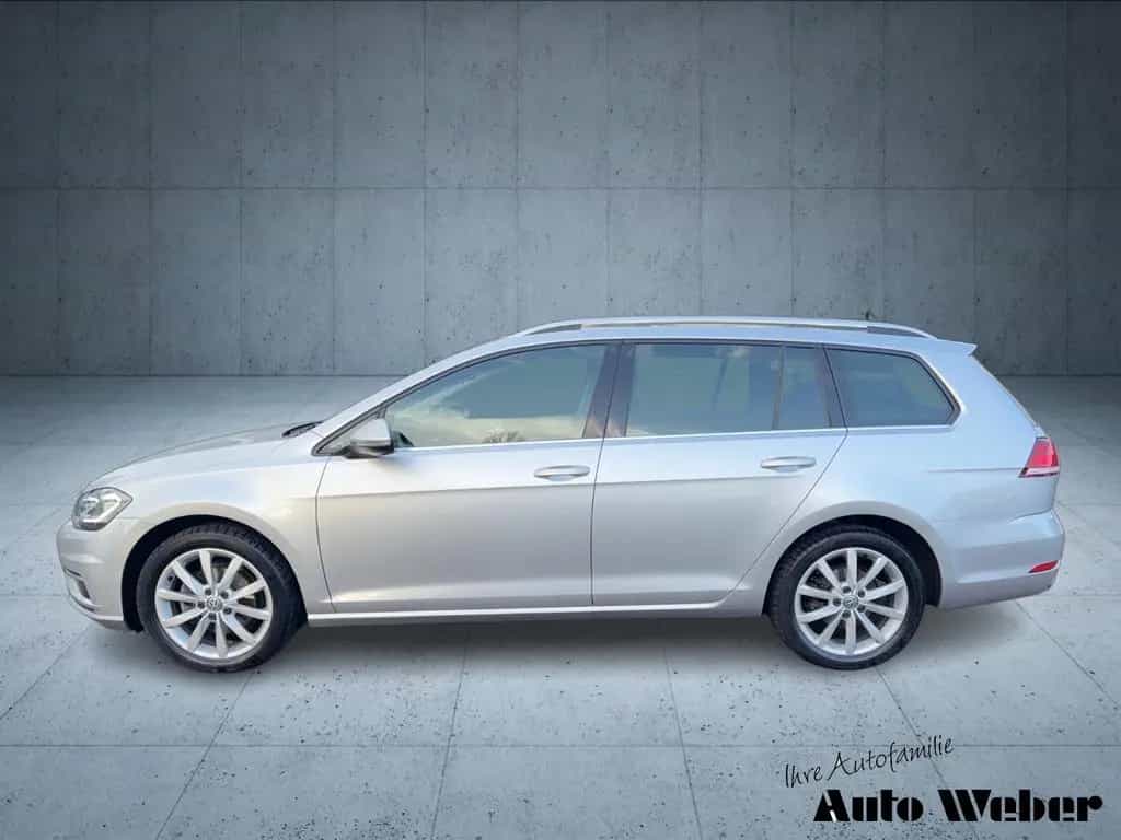 Volkswagen Golf VII 2.0 TDI Highline AHK Navi Soundsystem L 06/2020-photo-1