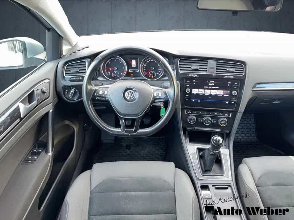 Volkswagen Golf VII 2.0 TDI Highline AHK Navi Soundsystem L 06/2020-photo-10