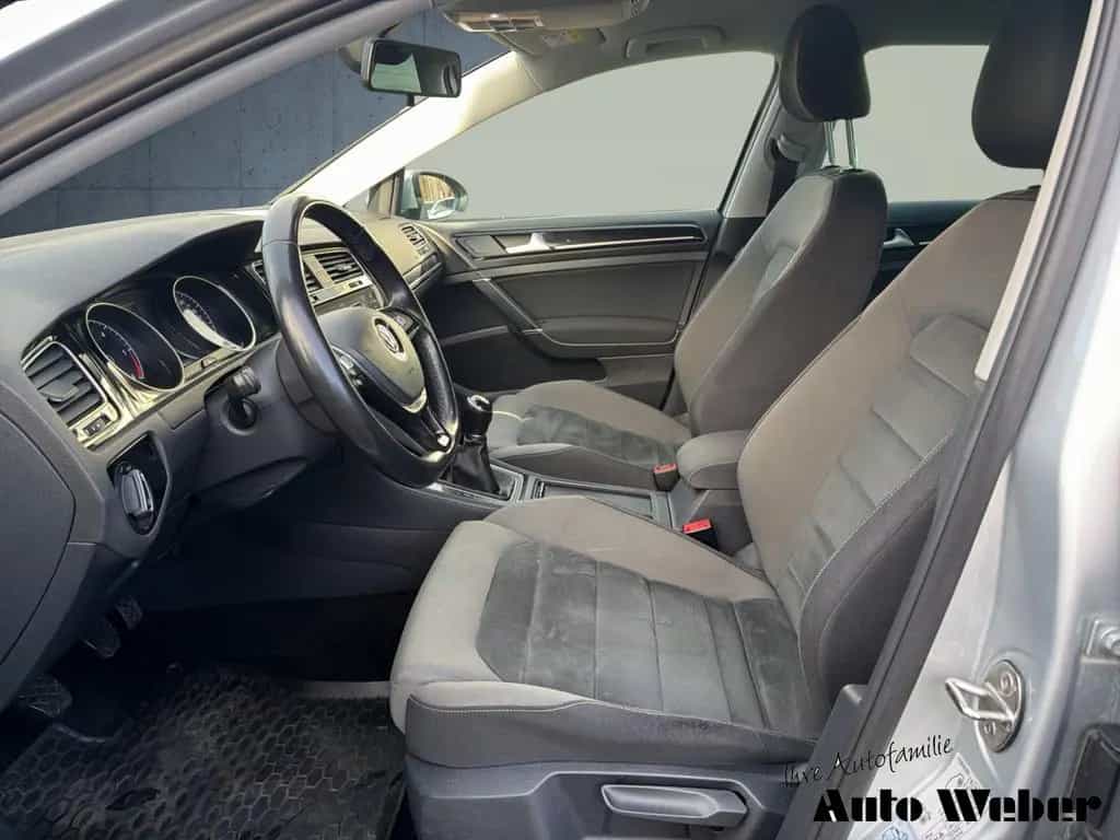 Volkswagen Golf VII 2.0 TDI Highline AHK Navi Soundsystem L 06/2020-photo-16