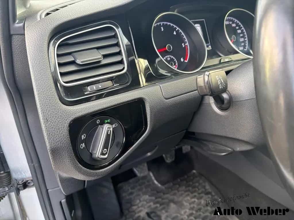 Volkswagen Golf VII 2.0 TDI Highline AHK Navi Soundsystem L 06/2020-photo-18