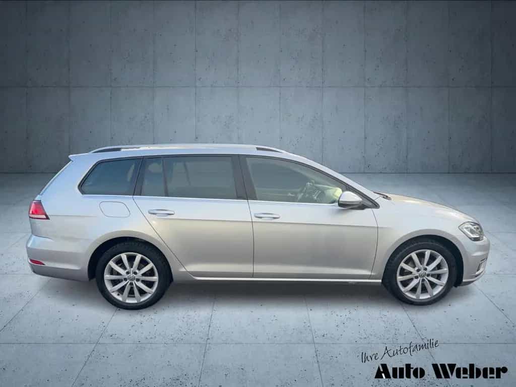 Volkswagen Golf VII 2.0 TDI Highline AHK Navi Soundsystem L 06/2020-photo-5
