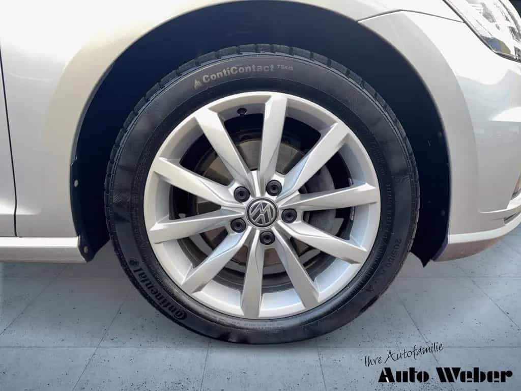 Volkswagen Golf VII 2.0 TDI Highline AHK Navi Soundsystem L 06/2020-photo-6