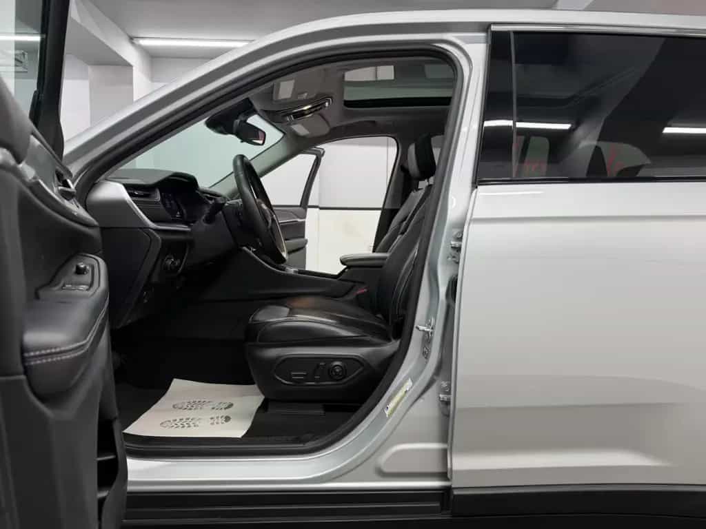 Jeep Grand Cherokee Limited Zenith/Memo/Pano/Alpine/ 07/2022-photo-17