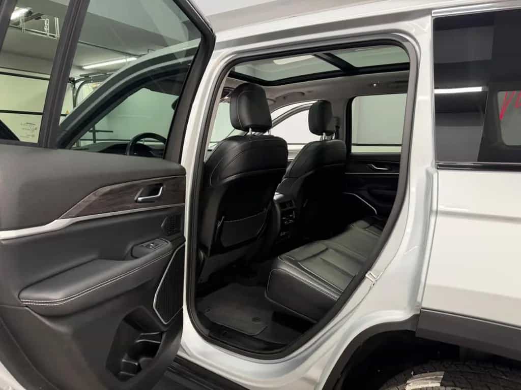Jeep Grand Cherokee Limited Zenith/Memo/Pano/Alpine/ 07/2022-photo-27