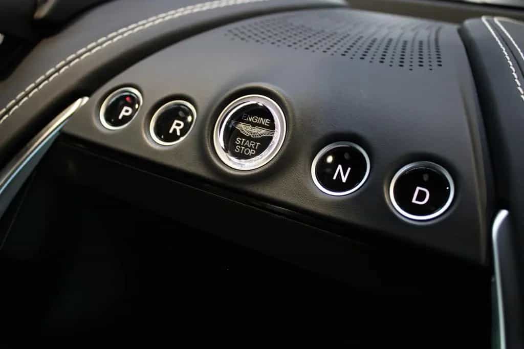 Aston Martin DBX 4.0 V8 EXKLUSIV/SUN-ROOF/23" & AM TIMELESS! 05/2024-photo-12