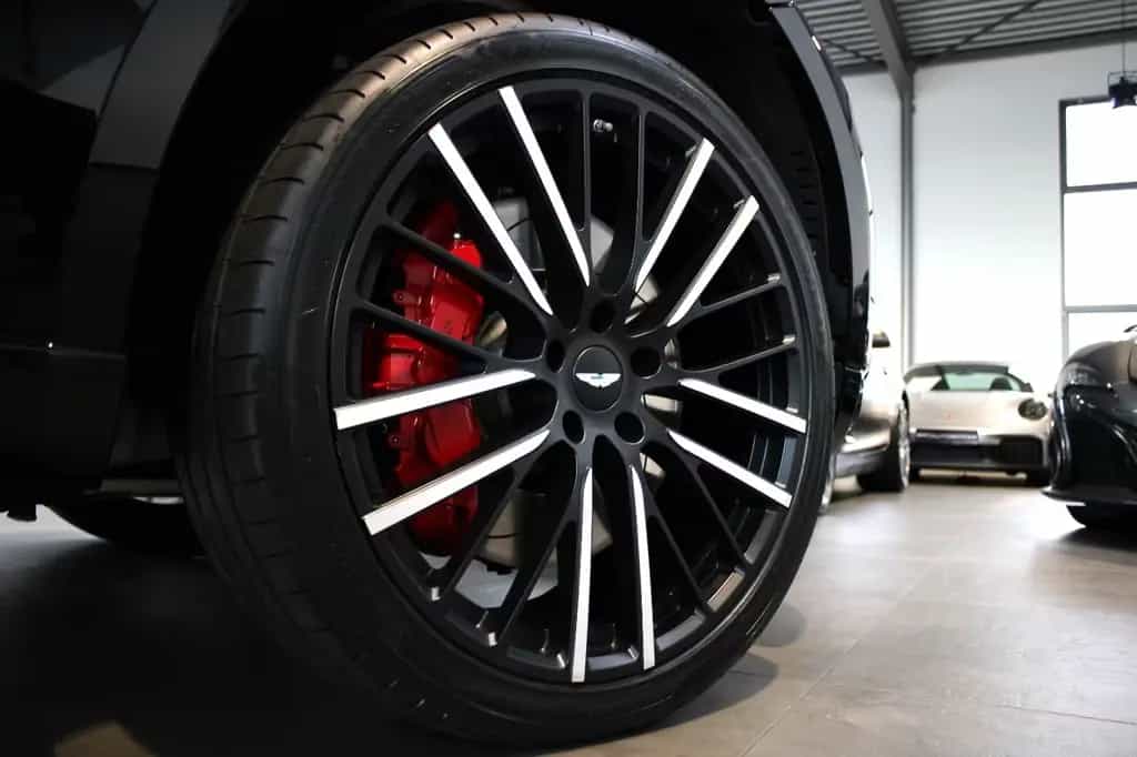 Aston Martin DBX 4.0 V8 EXKLUSIV/SUN-ROOF/23" & AM TIMELESS! 05/2024-photo-15