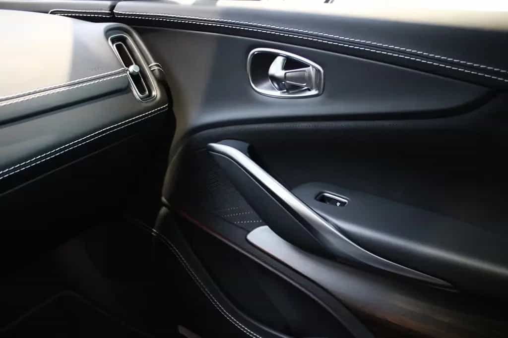 Aston Martin DBX 4.0 V8 EXKLUSIV/SUN-ROOF/23" & AM TIMELESS! 05/2024-photo-18