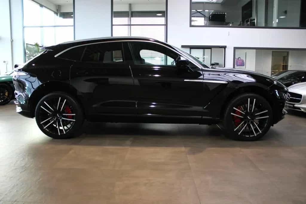 Aston Martin DBX 4.0 V8 EXKLUSIV/SUN-ROOF/23" & AM TIMELESS! 05/2024-photo-6