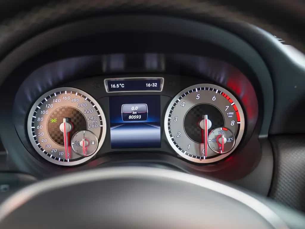 Mercedes-Benz A-Class 180 Urban Sitzheizung Parktronic 17 Zoll Räder 11/2014-photo-10